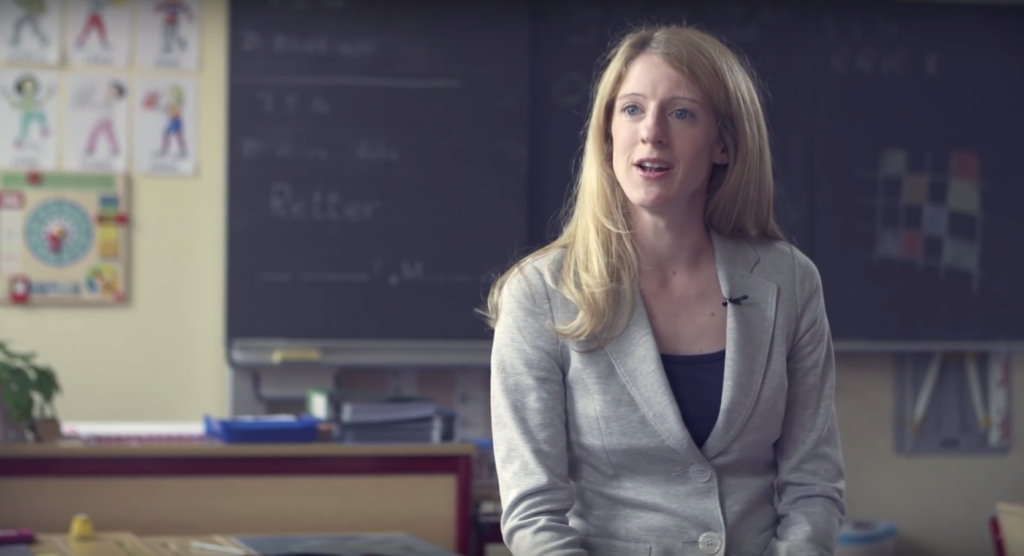 In early 2017, a small exhibition in Luxembourg City highlighted a selection of ‘WiSE – Women in Science and Engineering’. Here we introduce FNR Award winner Pascale Engel de Abreu, a Psychologist who studies cognitive development of multilingual children at the University of Luxembourg and is featured in the exhibition.